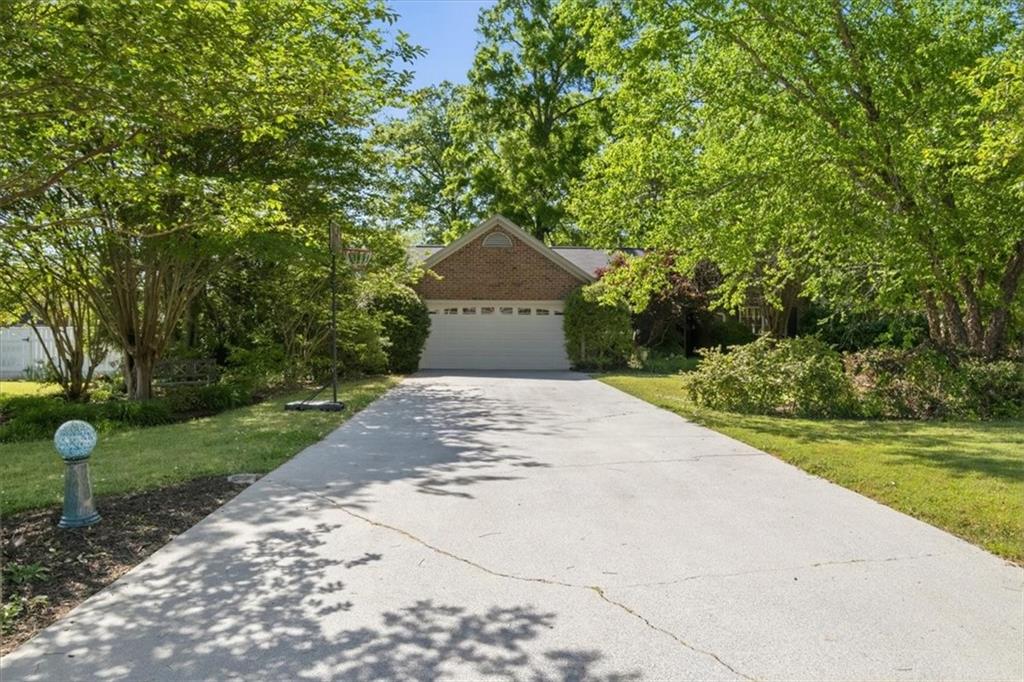 3 Clarendon Place Rome, GA 30165 - Photo 2 of 30