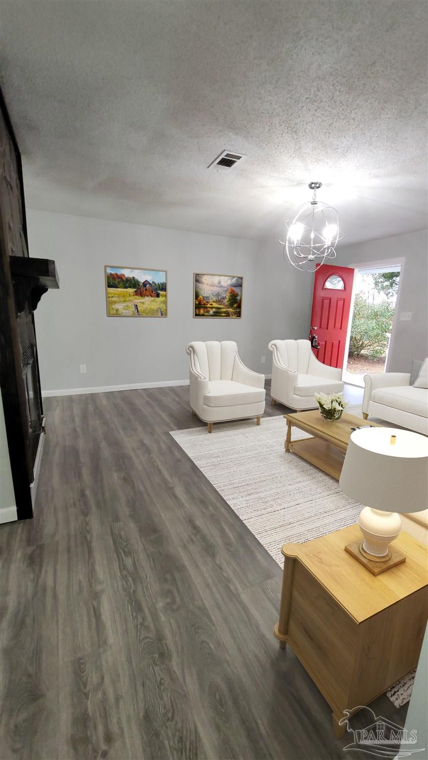 6196 Enfinger Road Milton, FL 32571 - Photo 5 of 21