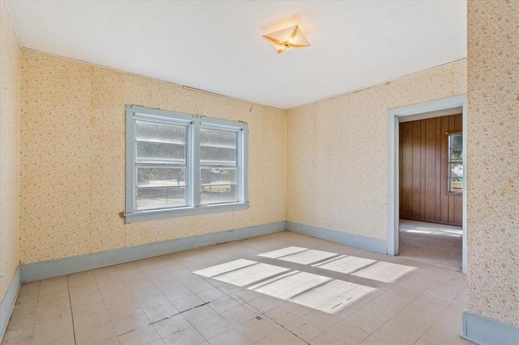 100 County Road 120 C Riesel, TX 76682 - Photo 15 of 25 Spare room with baseboards