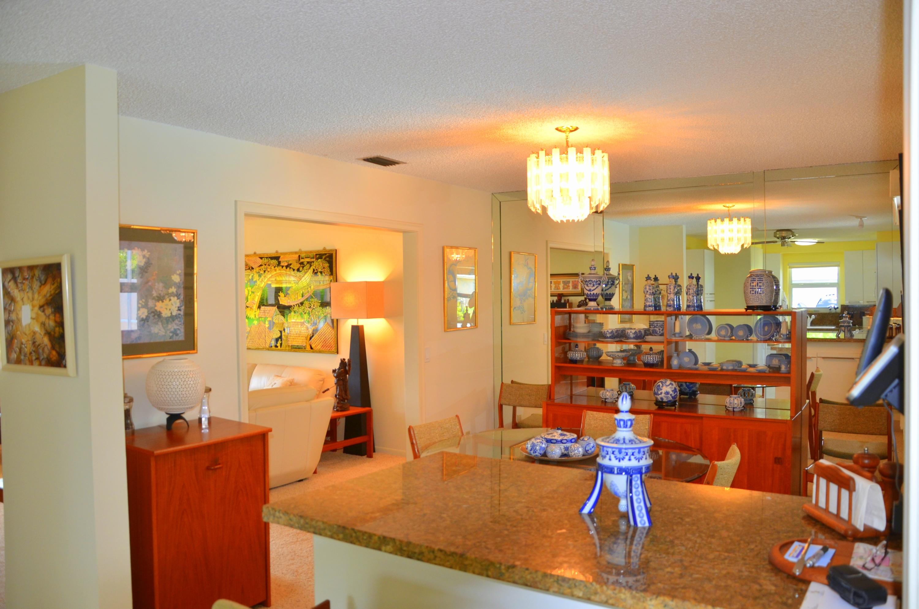4615 Armadillo Street Boca Raton, FL 33428 - Photo 8 of 32 DSC_0394