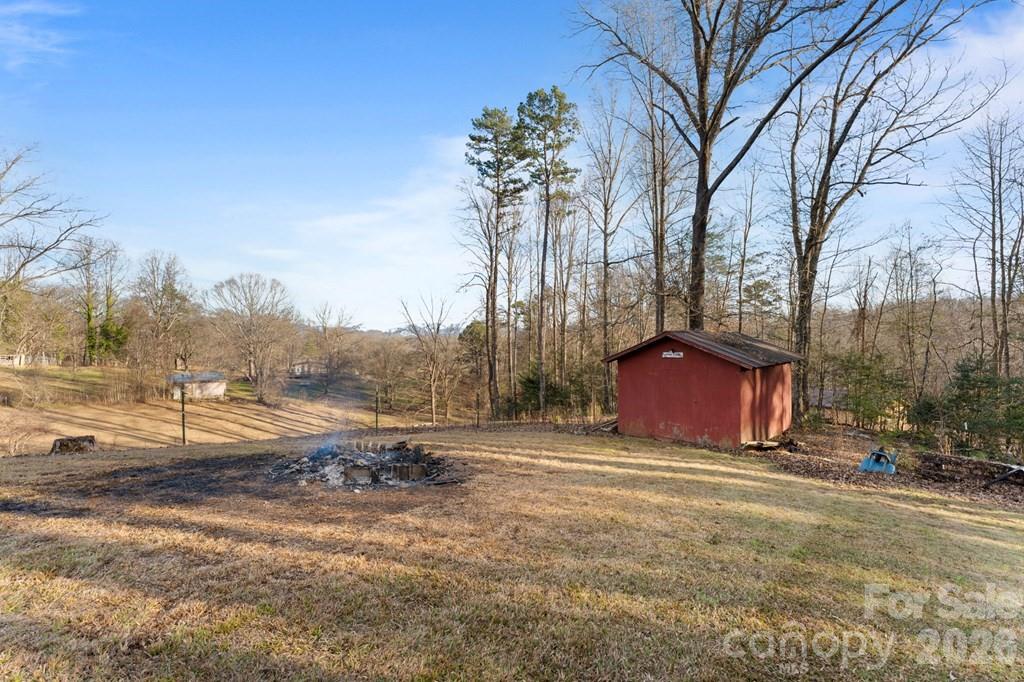 337 Town Mountain Road Hayesville, NC 28904 - Photo 23 of 42