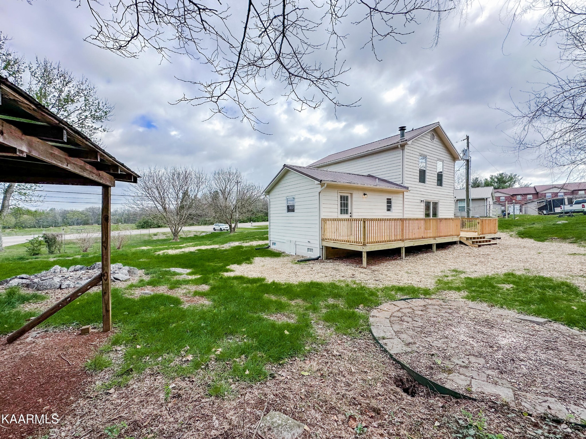 1391 Middlesettlements Road Maryville, TN 37801 - Photo 5 of 29 Gallery Image 5
