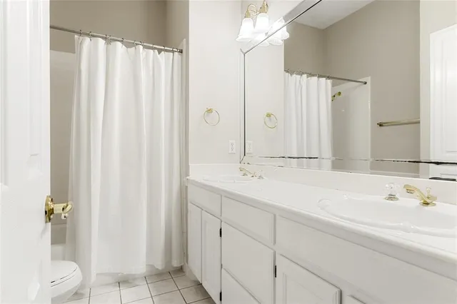 $8,000 | 118 West Greenbriar Lane, Colleyville, TX 76034