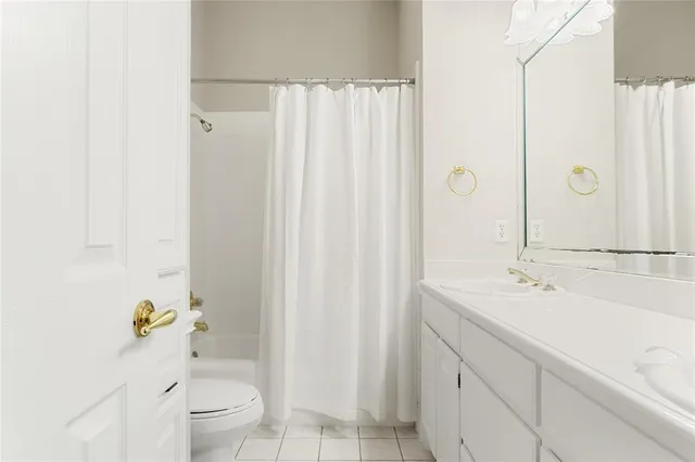 $8,000 | 118 West Greenbriar Lane, Colleyville, TX 76034