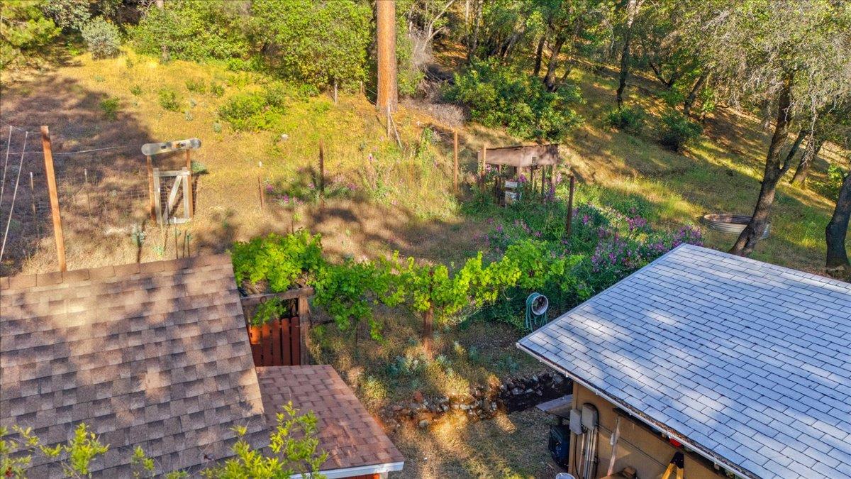 19235 Bumpy Road Grass Valley, CA 95949 - Photo 48 of 60