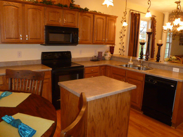 644 Castleridge Road Vinton, VA 24179 - Photo 5 of 21 breakfast