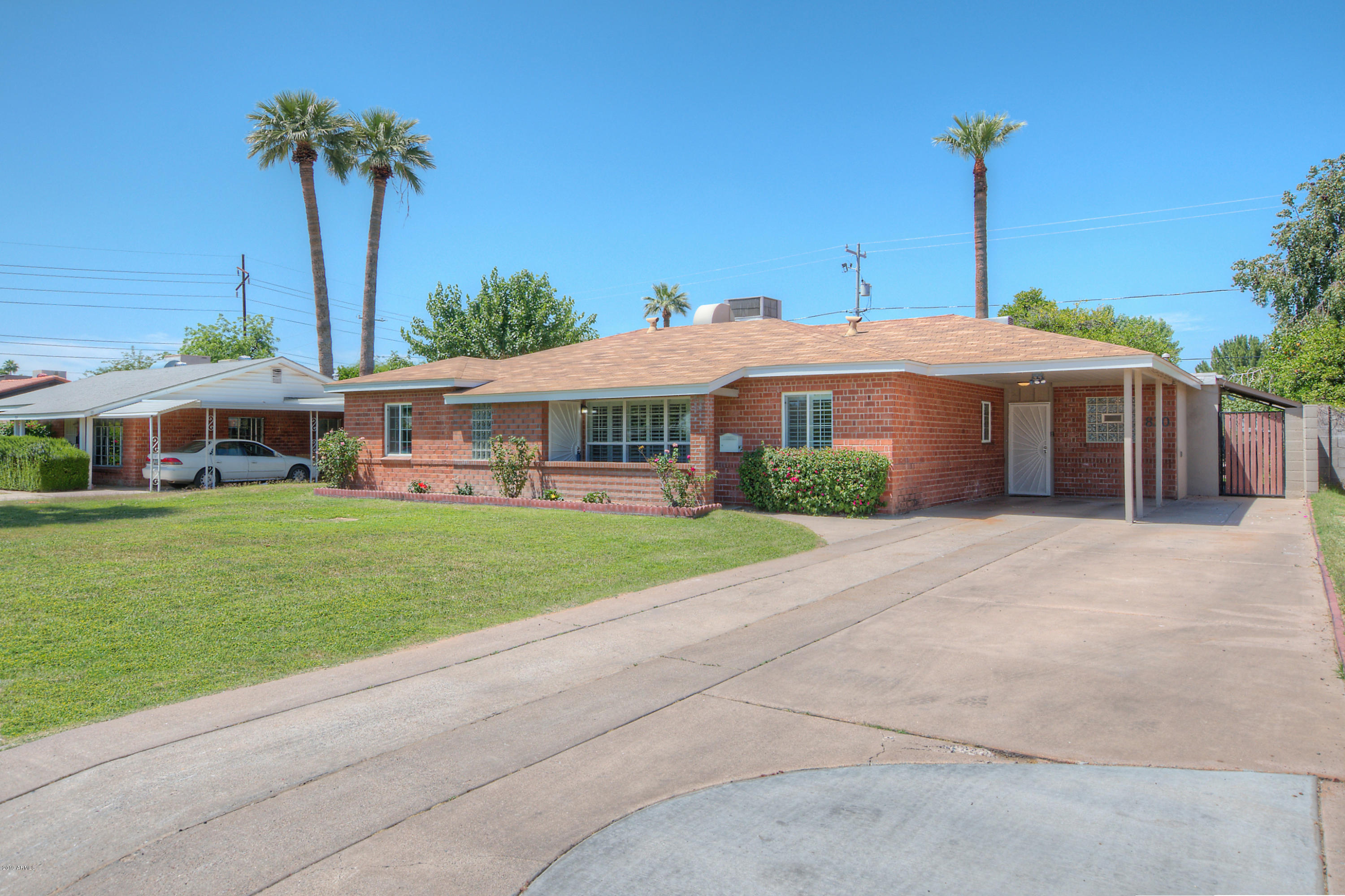820 East Lamar Road Phoenix, AZ 85014 - Photo 2 of 26 Exterior