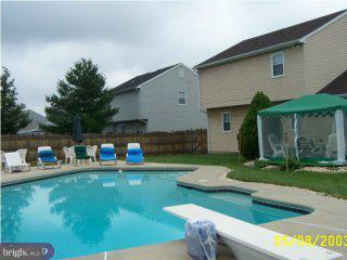17 Plumstead Road Sewell, NJ 08080 - Photo 2 of 6 Gallery Image 2