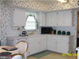 17 Plumstead Road Sewell, NJ 08080 - Photo 5 of 6 Gallery Image 5