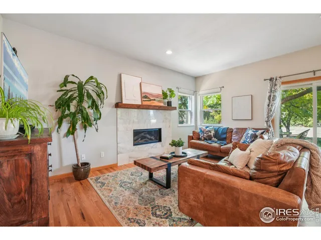 $1,190,000 | 8009 James Court, Niwot, CO 80503