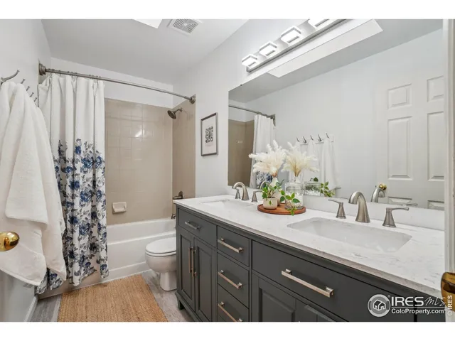 $1,190,000 | 8009 James Court, Niwot, CO 80503