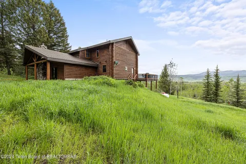 $1,695,000 | 25670 Buffalo Run, Moran, WY 83013