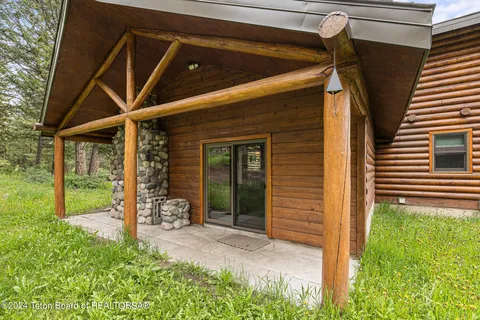 $1,695,000 | 25670 Buffalo Run, Moran, WY 83013