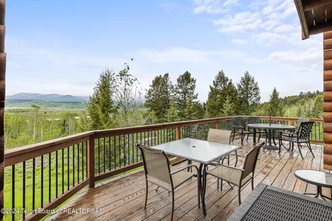 $1,695,000 | 25670 Buffalo Run, Moran, WY 83013