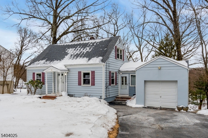 239 Fox Hill Road Denville, NJ 07834 - Photo 1 of 28