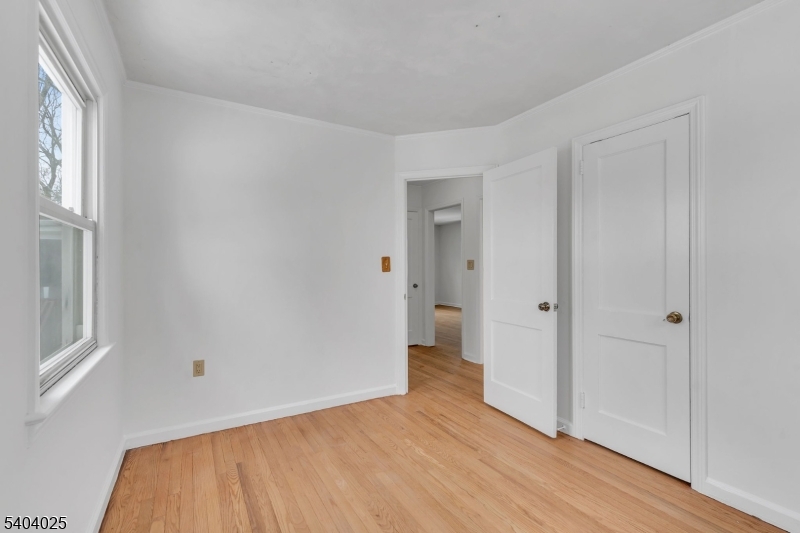 239 Fox Hill Road Denville, NJ 07834 - Photo 17 of 28