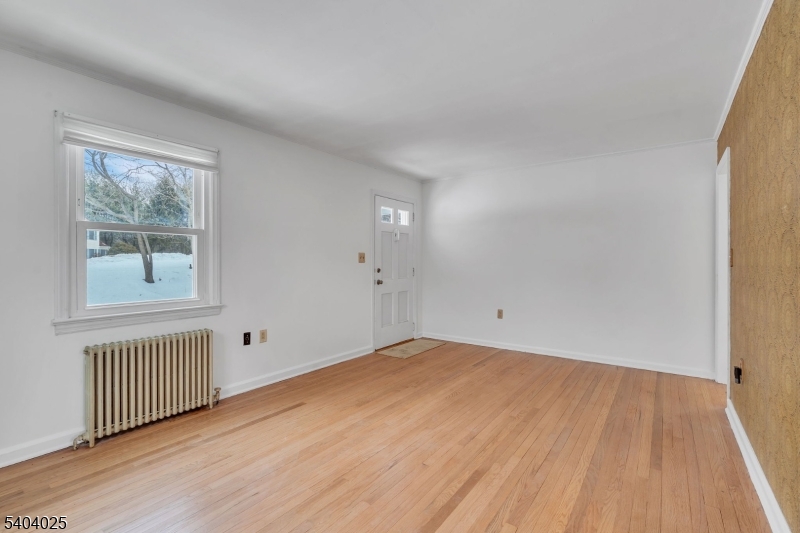 239 Fox Hill Road Denville, NJ 07834 - Photo 3 of 28