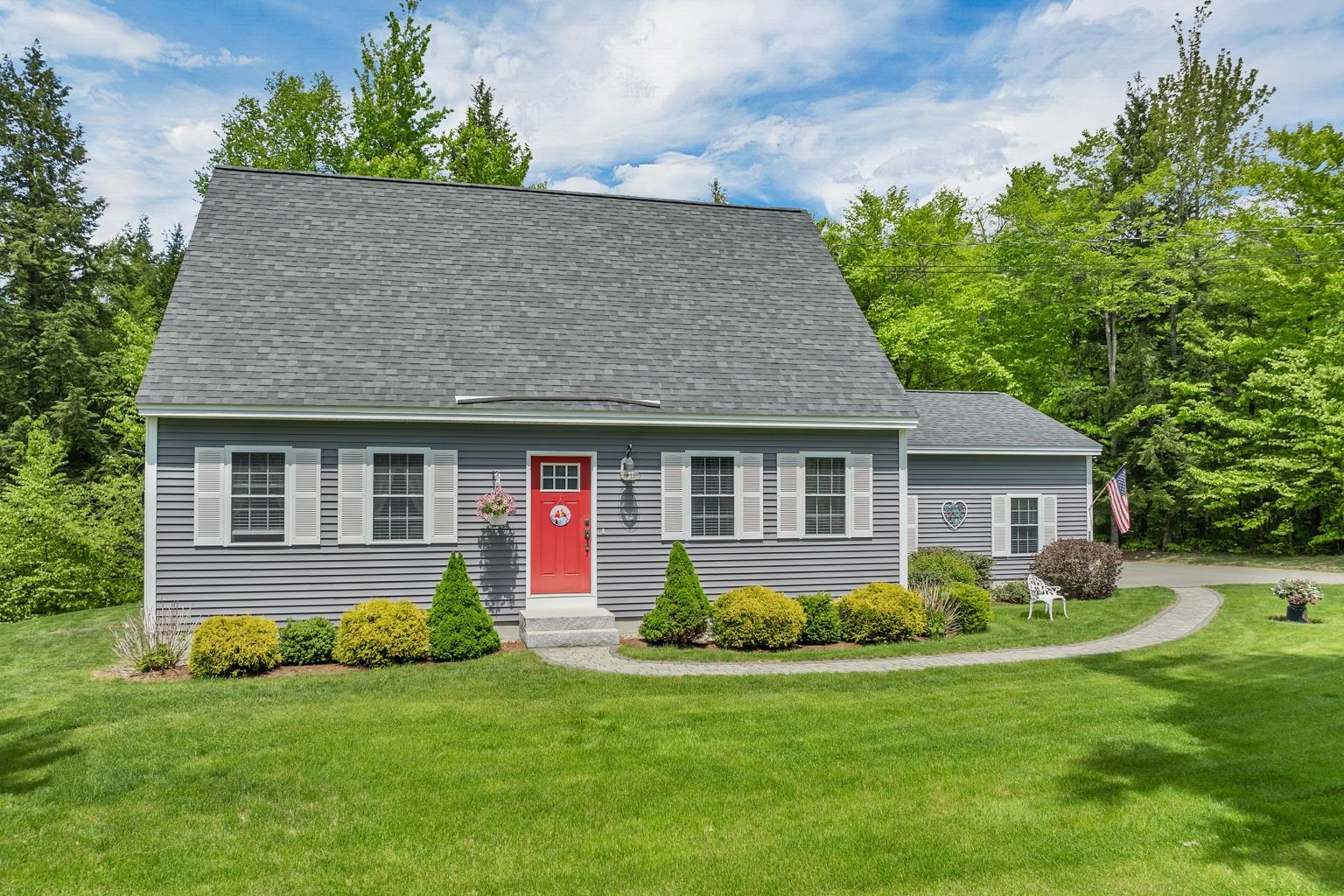 47 Ridge Road Alton, NH 03809 - Photo 1 of 48