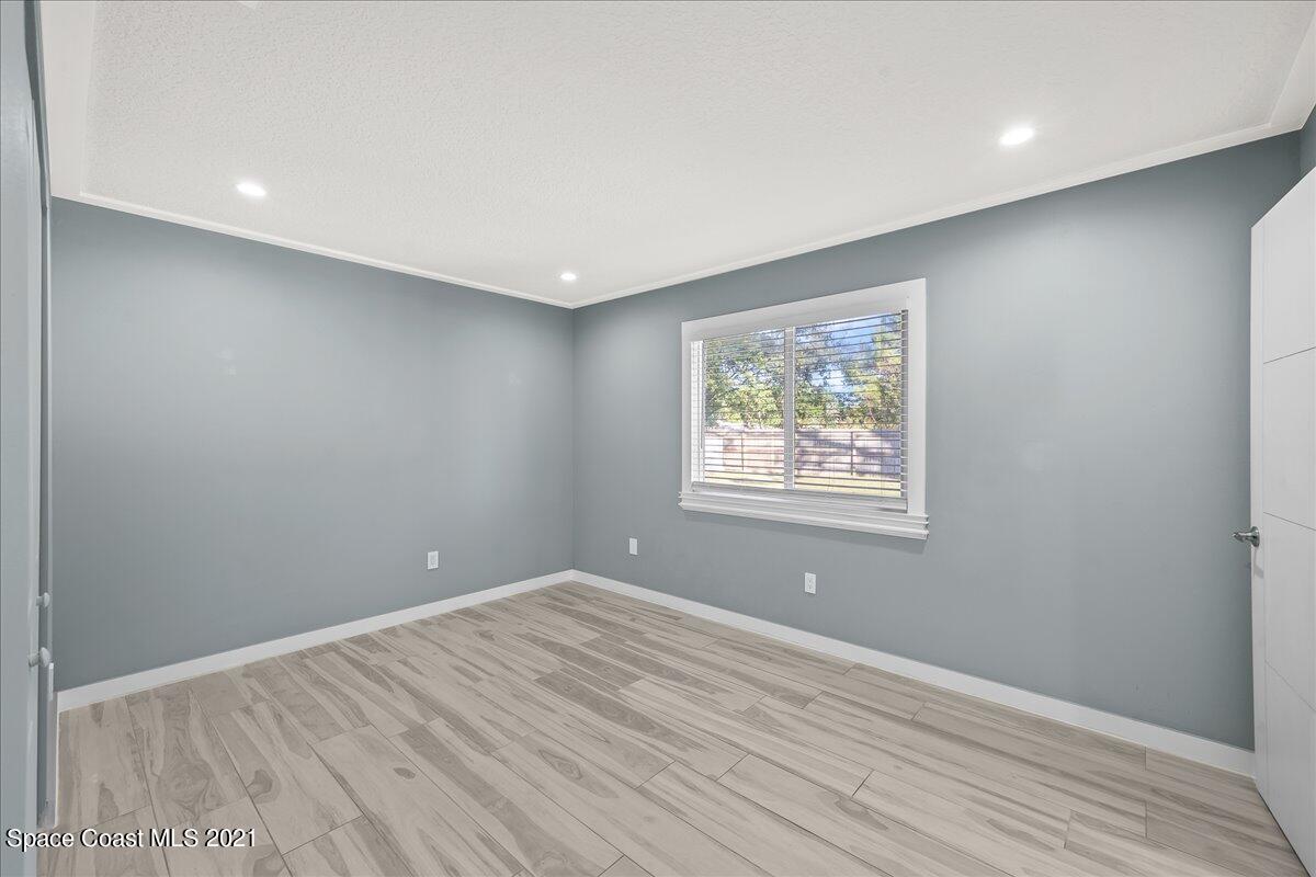 1040 Grapefruit Road Southeast Palm Bay, FL 32909 - Photo 21 of 32 22-untitled-7