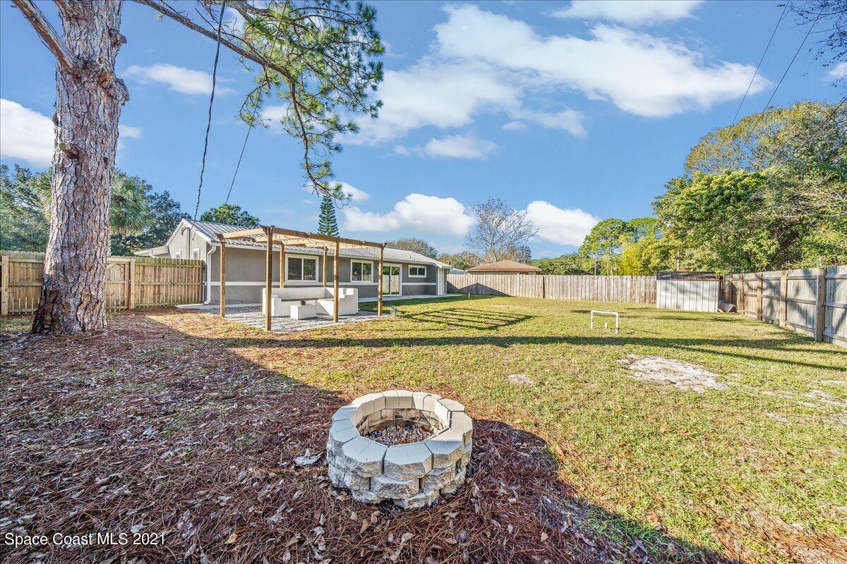 1040 Grapefruit Road Southeast Palm Bay, FL 32909 - Photo 29 of 32 30-untitled-27