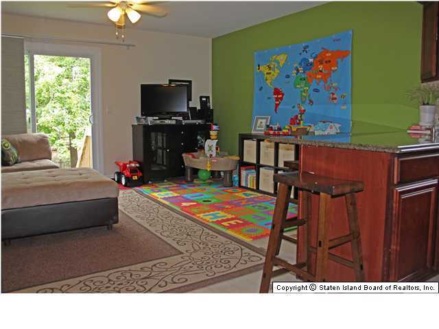 4147 Amboy Road Staten Island, NY 10308 - Photo 8 of 9 Additional Photo