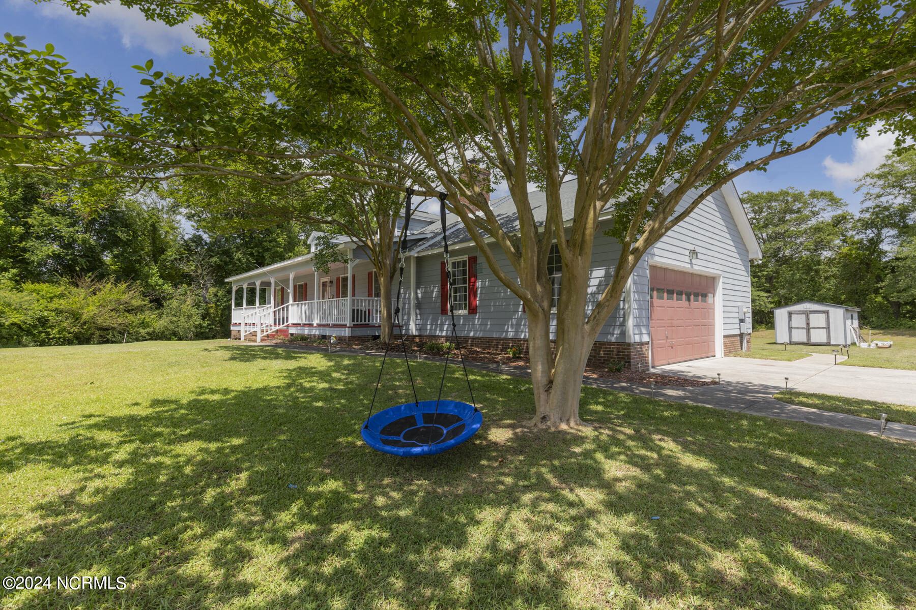 137 Newbold Road Jacksonville, NC 28540 - Photo 3 of 33 newbold-4