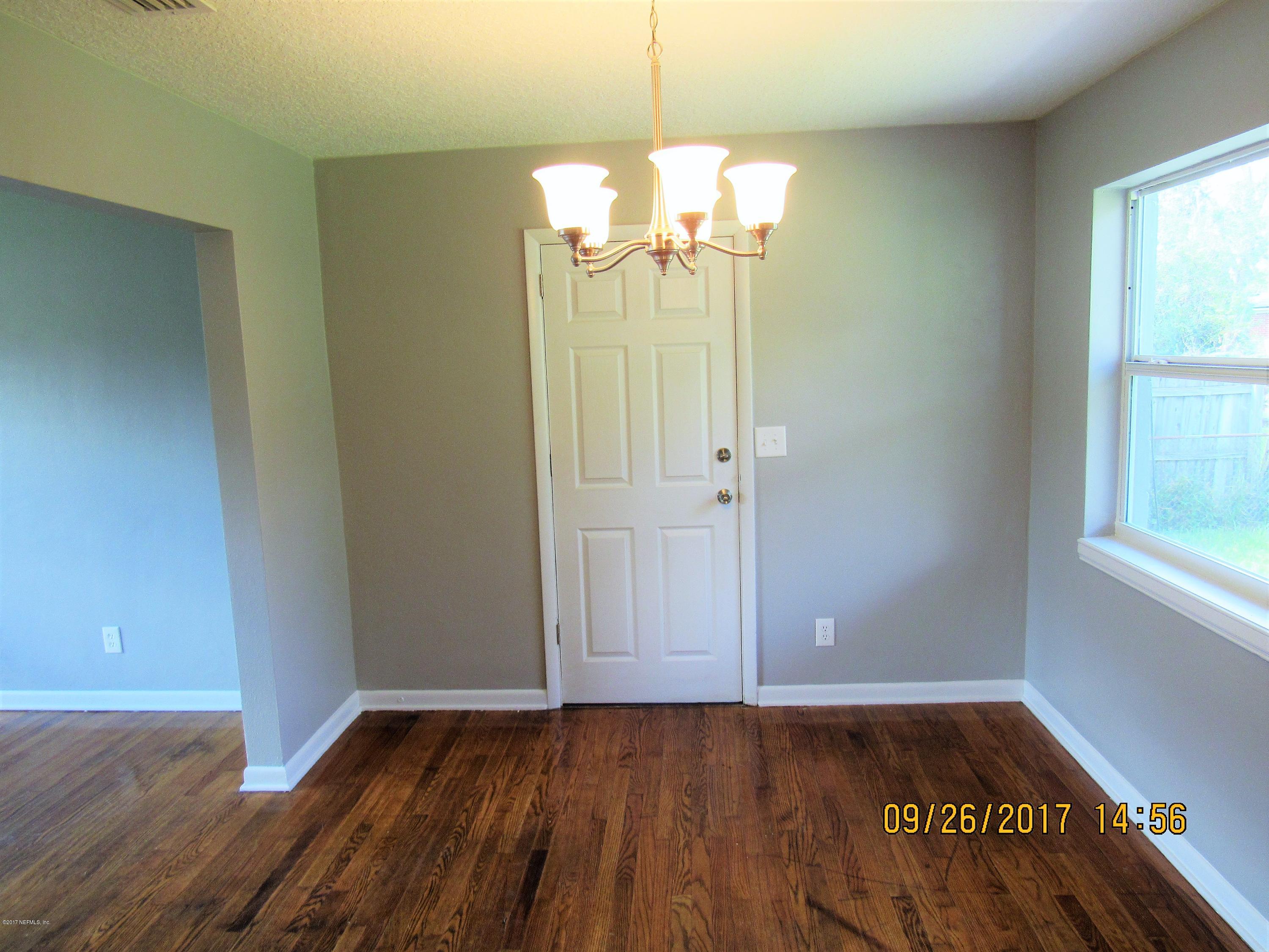 6721 Provost Road East Jacksonville, FL 32216 - Photo 15 of 41 IMG_1227