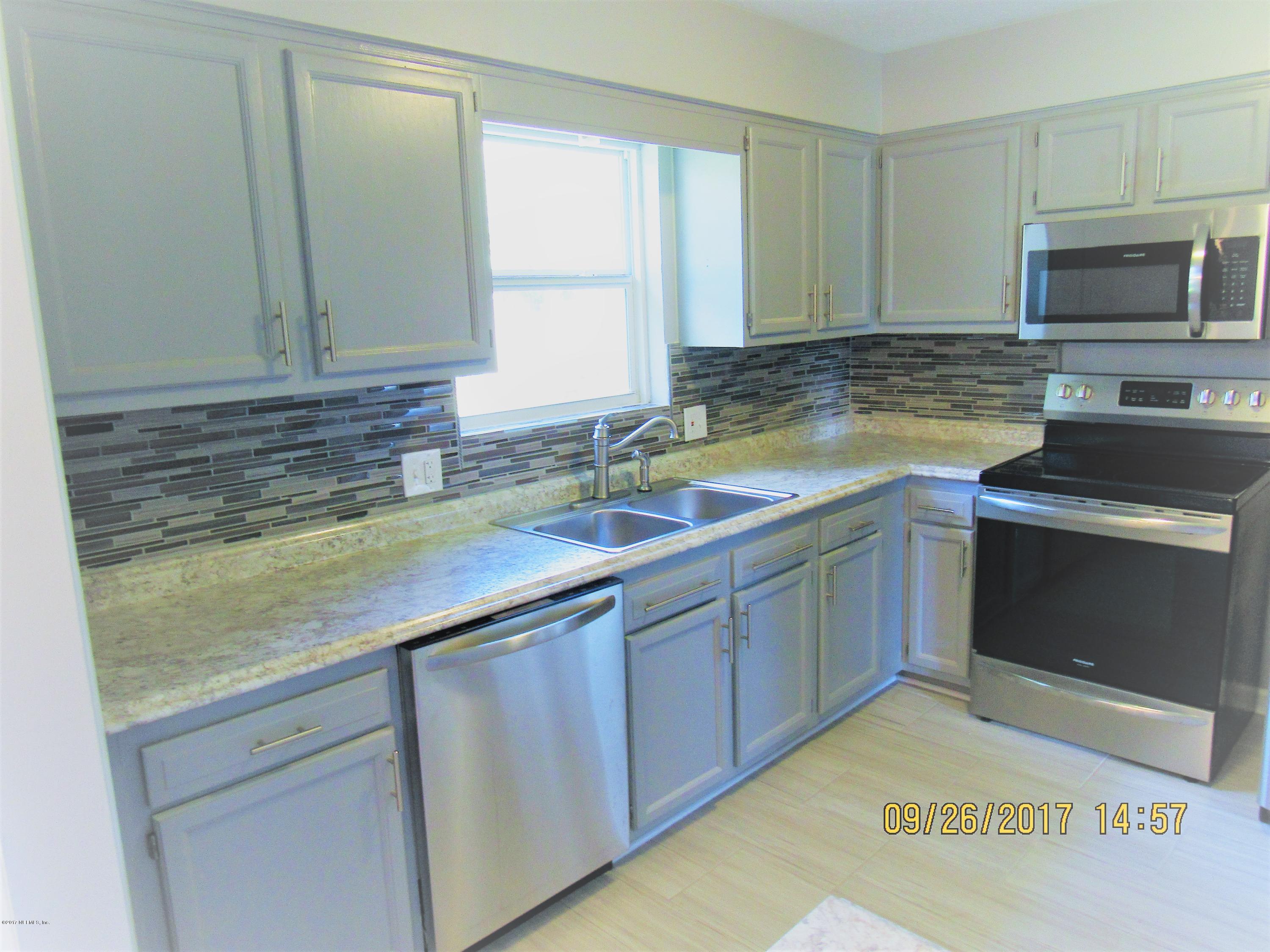 6721 Provost Road East Jacksonville, FL 32216 - Photo 16 of 41 IMG_1229