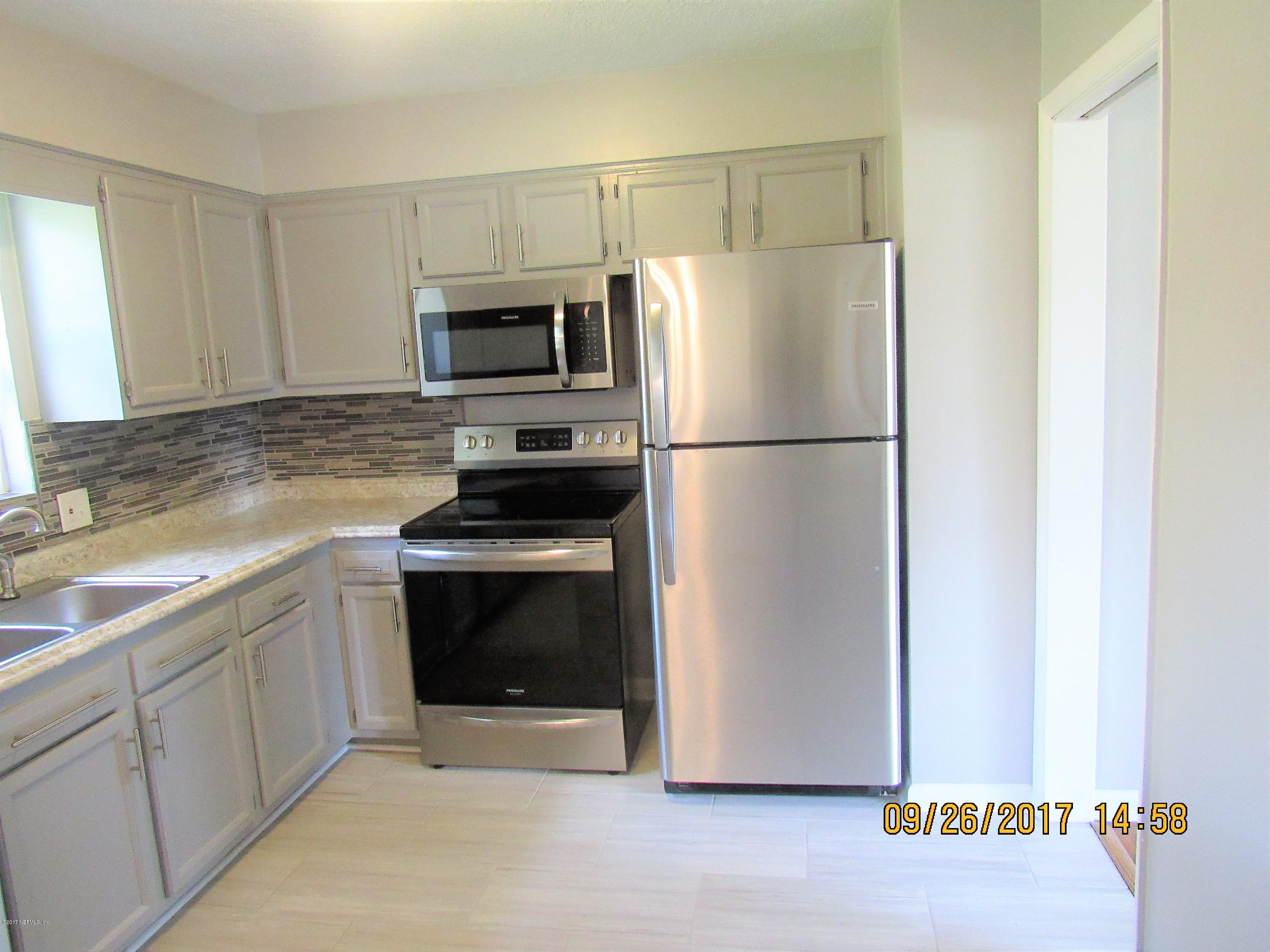 6721 Provost Road East Jacksonville, FL 32216 - Photo 17 of 41 IMG_1230