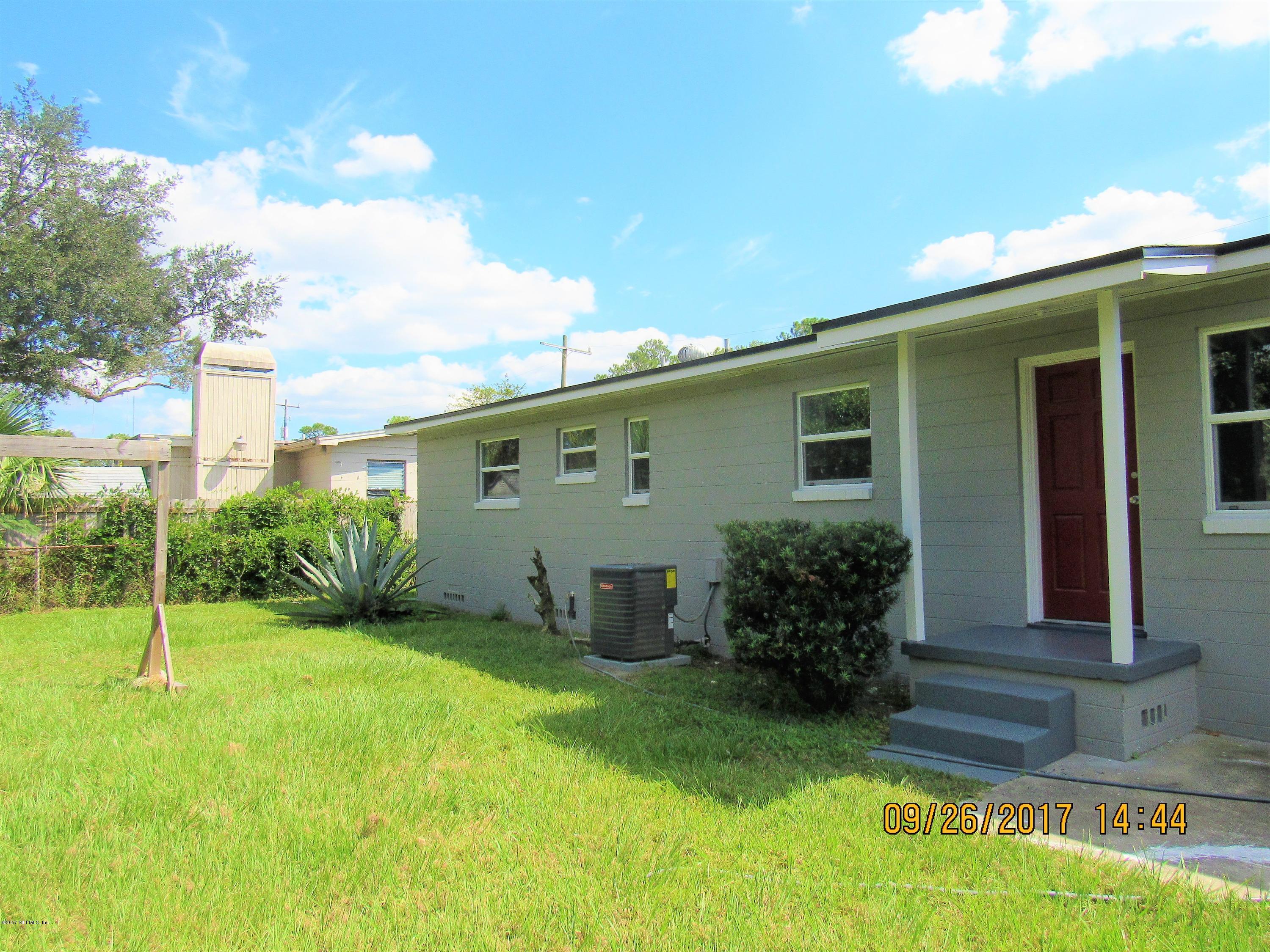 6721 Provost Road East Jacksonville, FL 32216 - Photo 7 of 41 IMG_1215