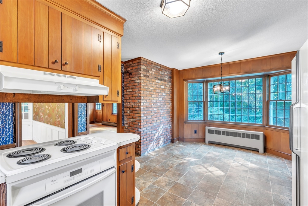 80 Concord Road Longmeadow, MA 01106 - Photo 18 of 41 Gallery Image 18