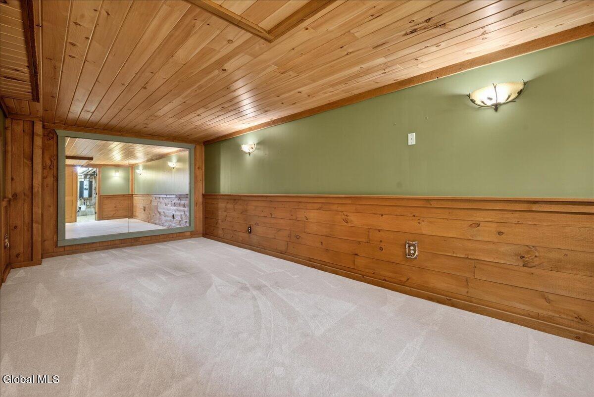 27 Arrowhead Road Saratoga Springs, NY 12866 - Photo 62 of 75 52-27 ARROWHEAD-53