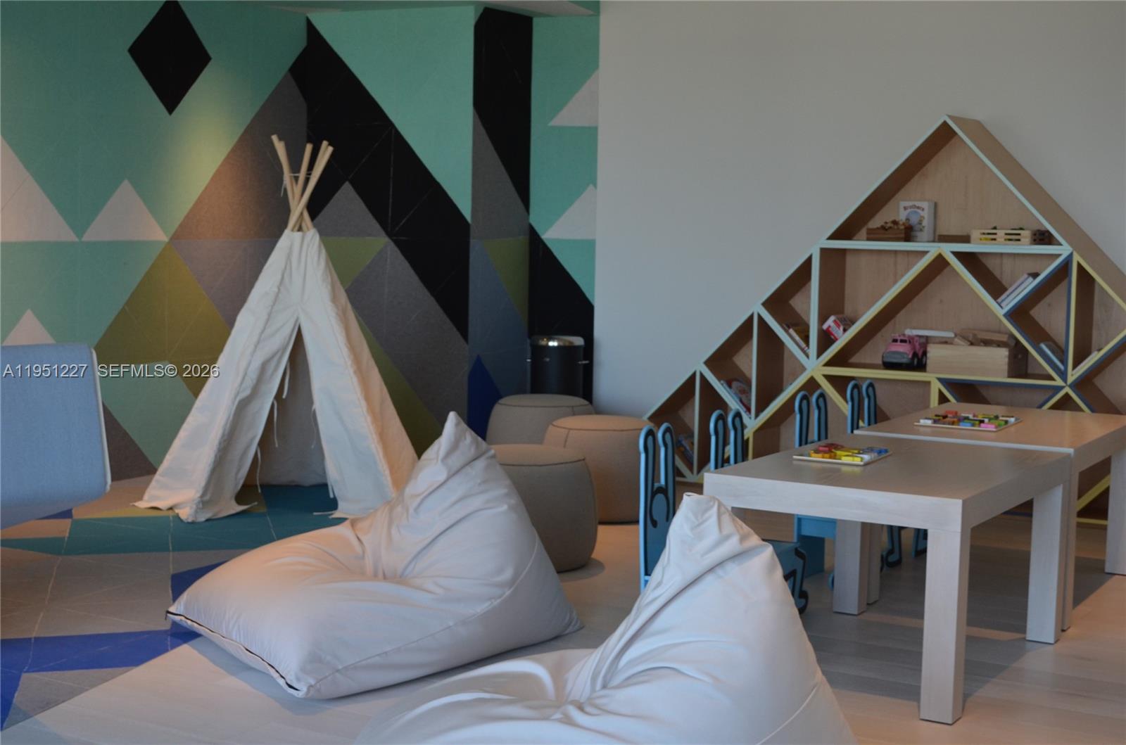 121 Northeast 34th Street, Unit 1803 Miami, FL 33137 - Photo 32 of 45