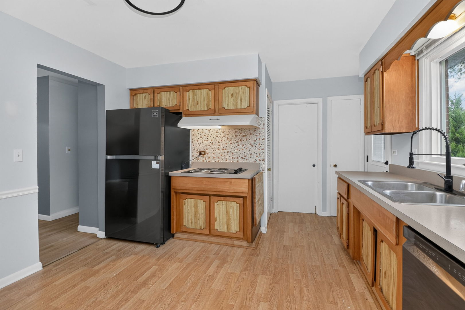 603 Kohley Road Lisle, IL 60532 - Photo 7 of 18 Gallery Image 7