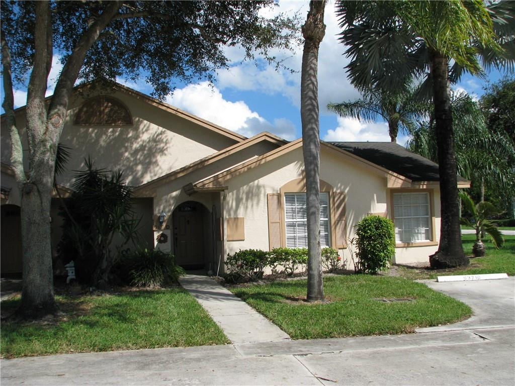 9371 Boca Gardens Parkway, Unit D Boca Raton, FL 33496 - Photo 2 of 26 Century Max Realty