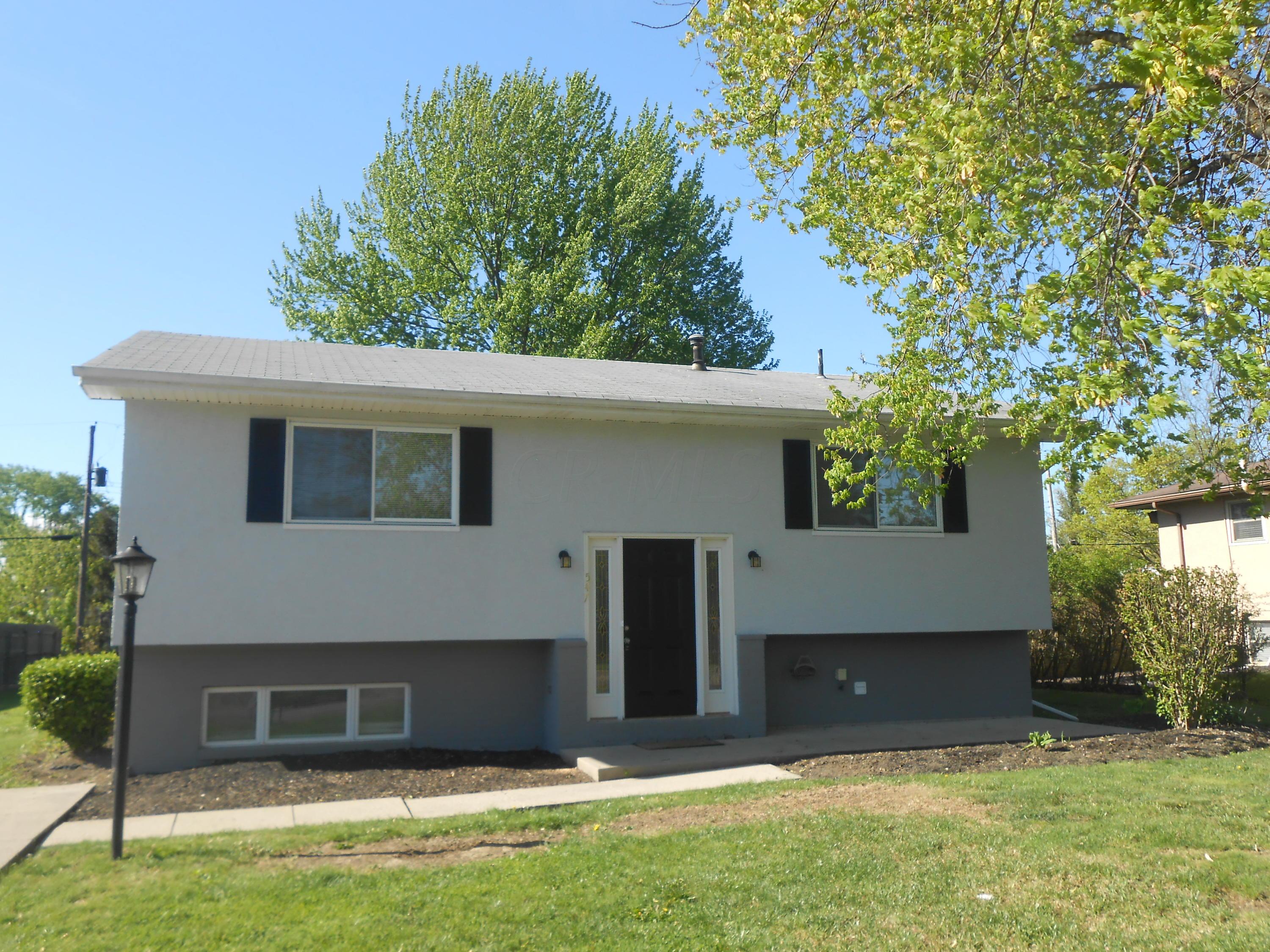 547 McCutcheon Road Columbus, OH 43230 - Photo 1 of 32