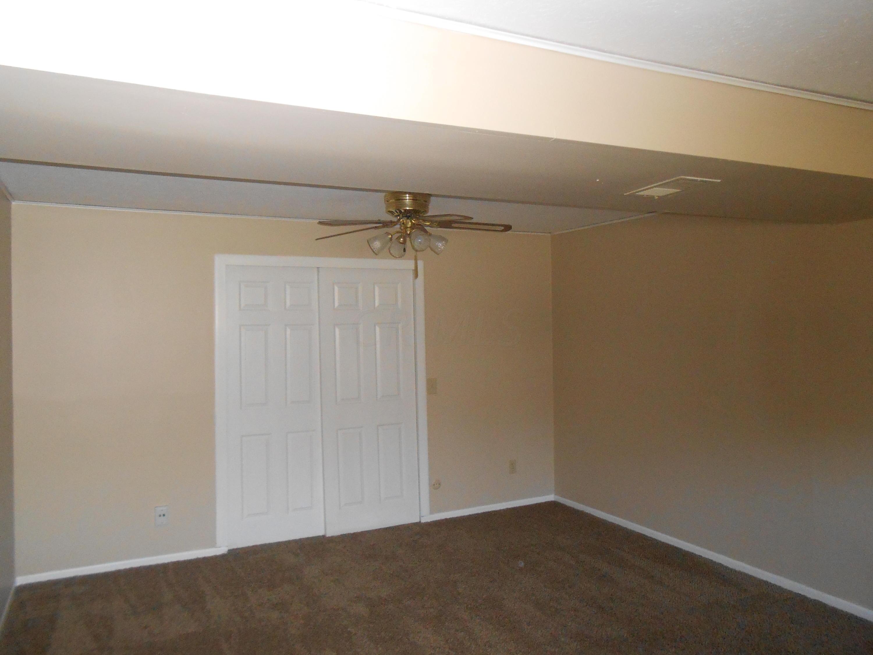 547 McCutcheon Road Columbus, OH 43230 - Photo 29 of 32