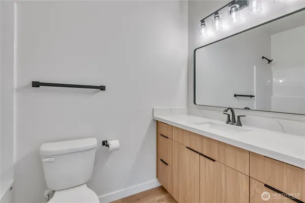 $549,950 | 210 Silver Lane Southeast, Orting, WA 98360