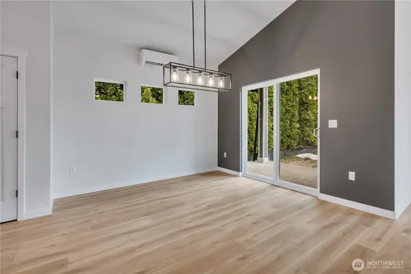 $549,950 | 210 Silver Lane Southeast, Orting, WA 98360