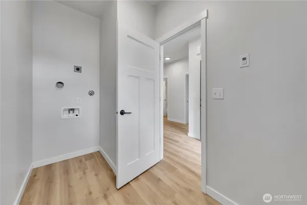 $549,950 | 210 Silver Lane Southeast, Orting, WA 98360