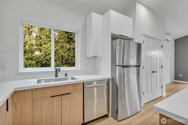 $549,950 | 210 Silver Lane Southeast, Orting, WA 98360