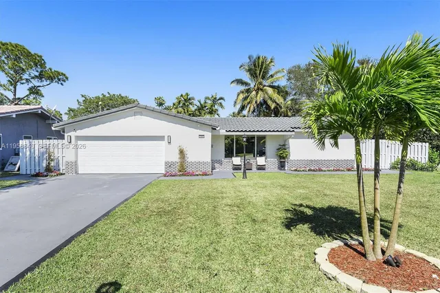 $675,000 | 7501 Northwest 42nd Street, Coral Springs, FL 33065