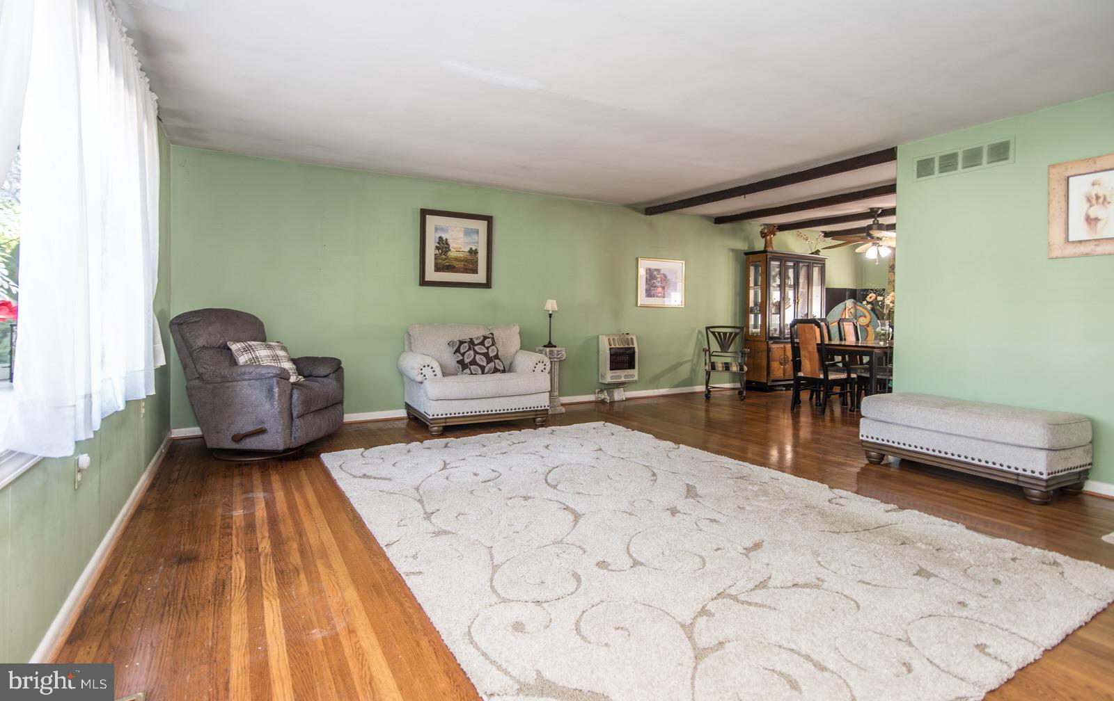 468-pinewood Pinewood Road Philadelphia, PA 19116 - Photo 13 of 97 Gallery Image 13