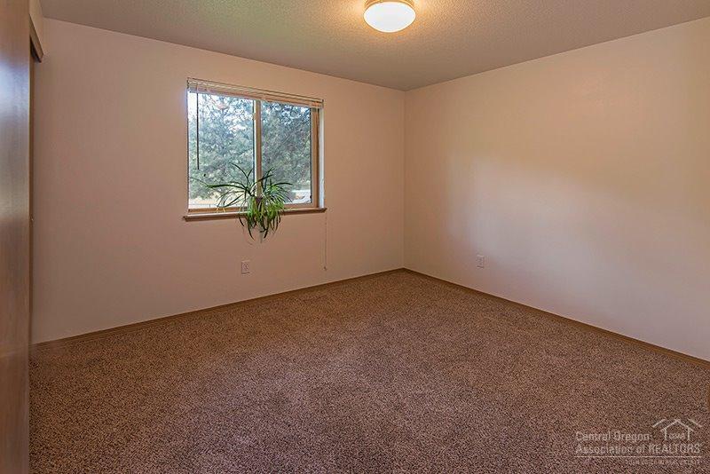 60389 Zuni Road Bend, OR 97702 - Photo 10 of 25 Additional Photo