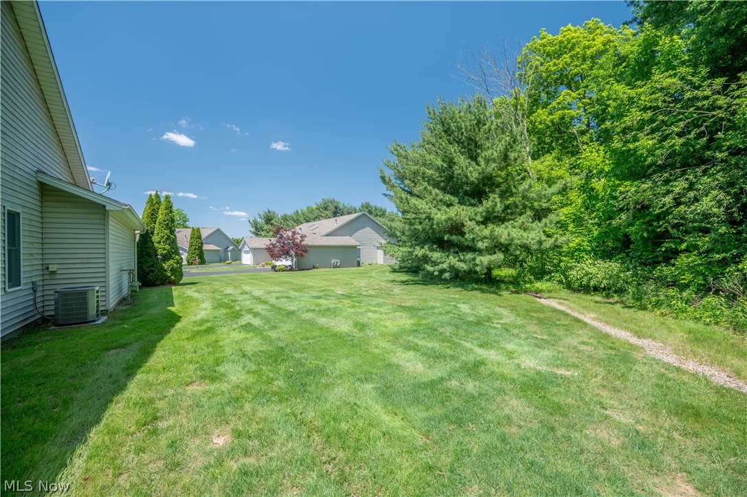 535 Wilcox Road Youngstown, OH 44515 - Photo 7 of 49