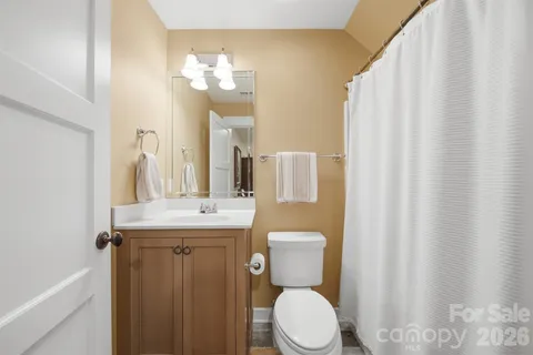 $1,289,900 | 2748 Trent Drive Northeast, Conover, NC 28613