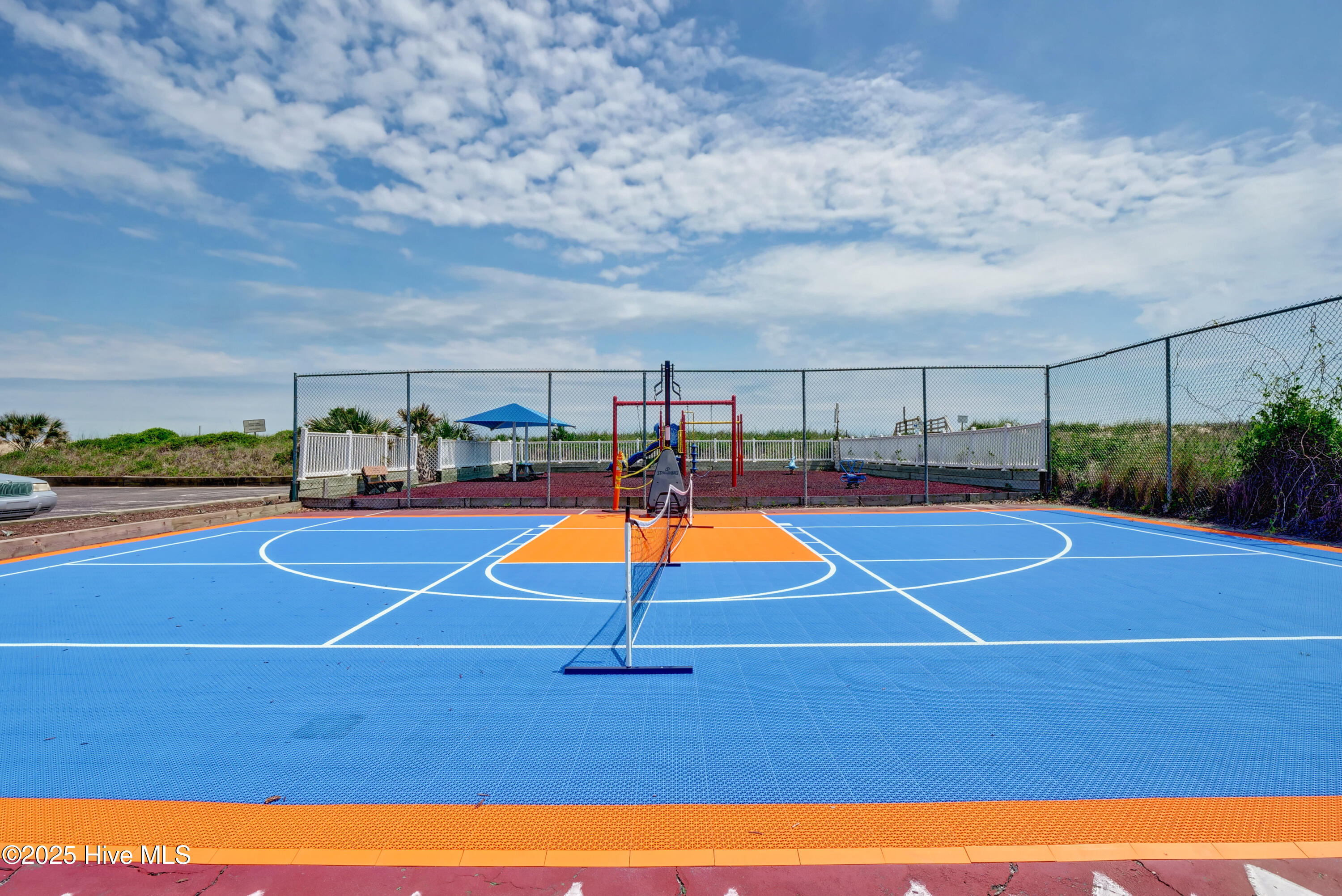 2000 New River Inlet Road, Unit 1302 North Topsail Beach, NC 28460 - Photo 39 of 41 Half Basketball Court