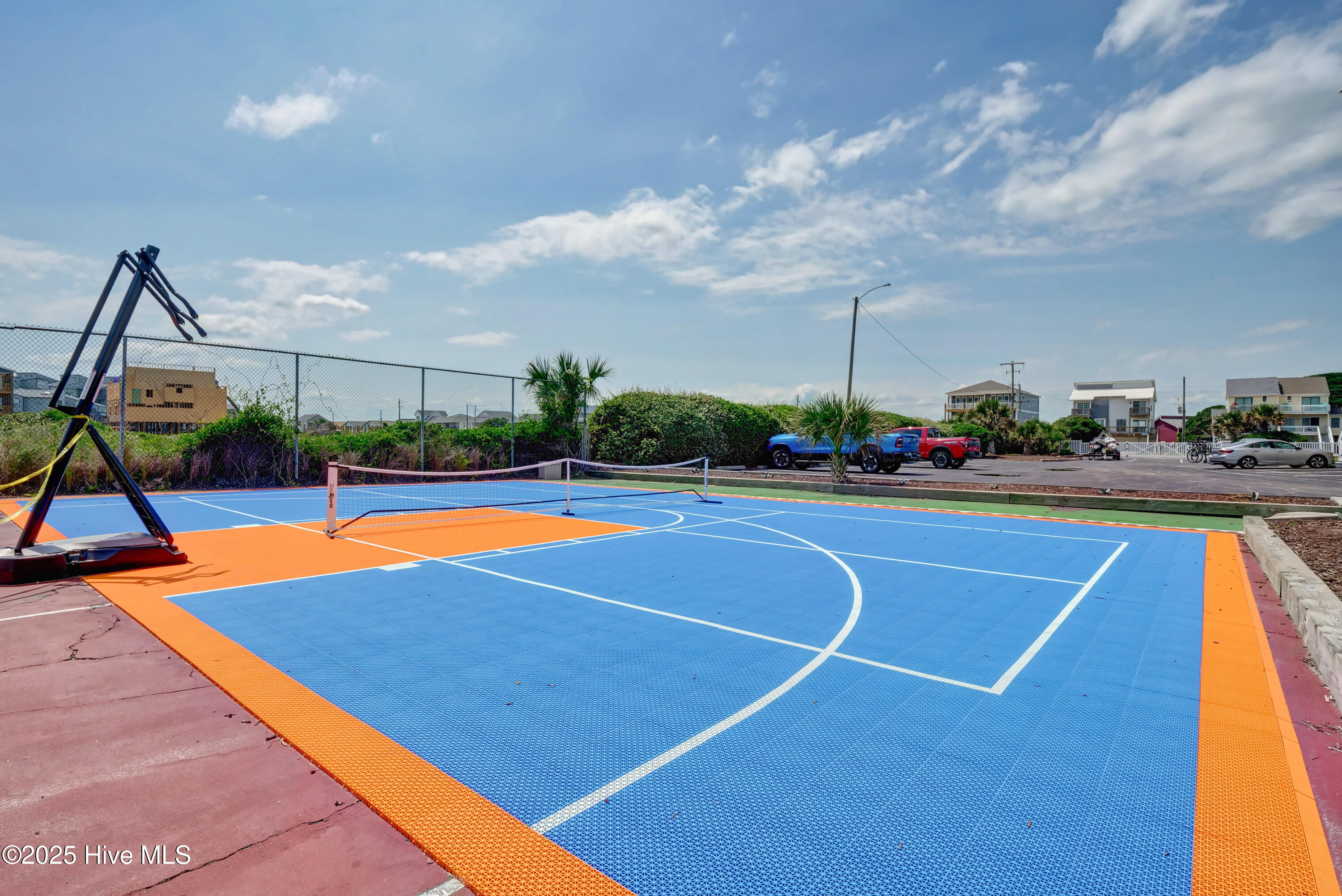 2000 New River Inlet Road, Unit 1302 North Topsail Beach, NC 28460 - Photo 40 of 41 Half Basketball Court