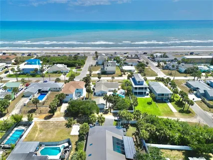 $974,500 | 1102 South Central Avenue, Flagler Beach, FL 32136