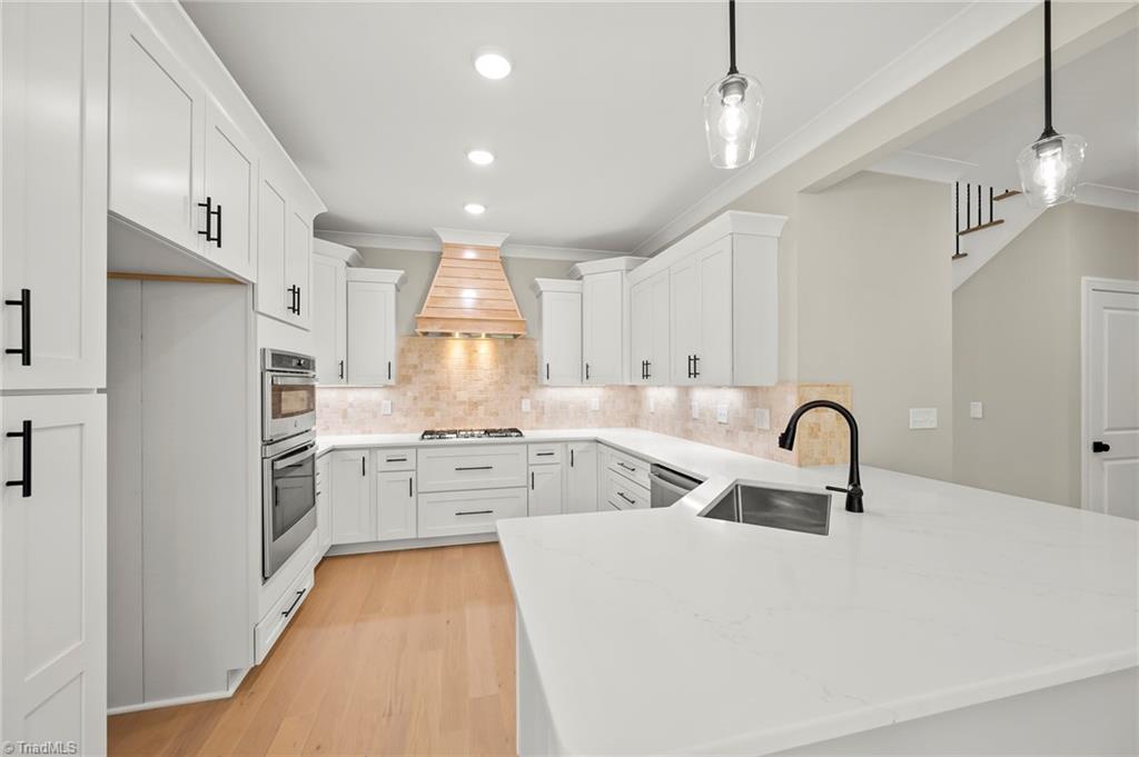 543 Barrett Road Winston-Salem, NC 27104 - Photo 16 of 46